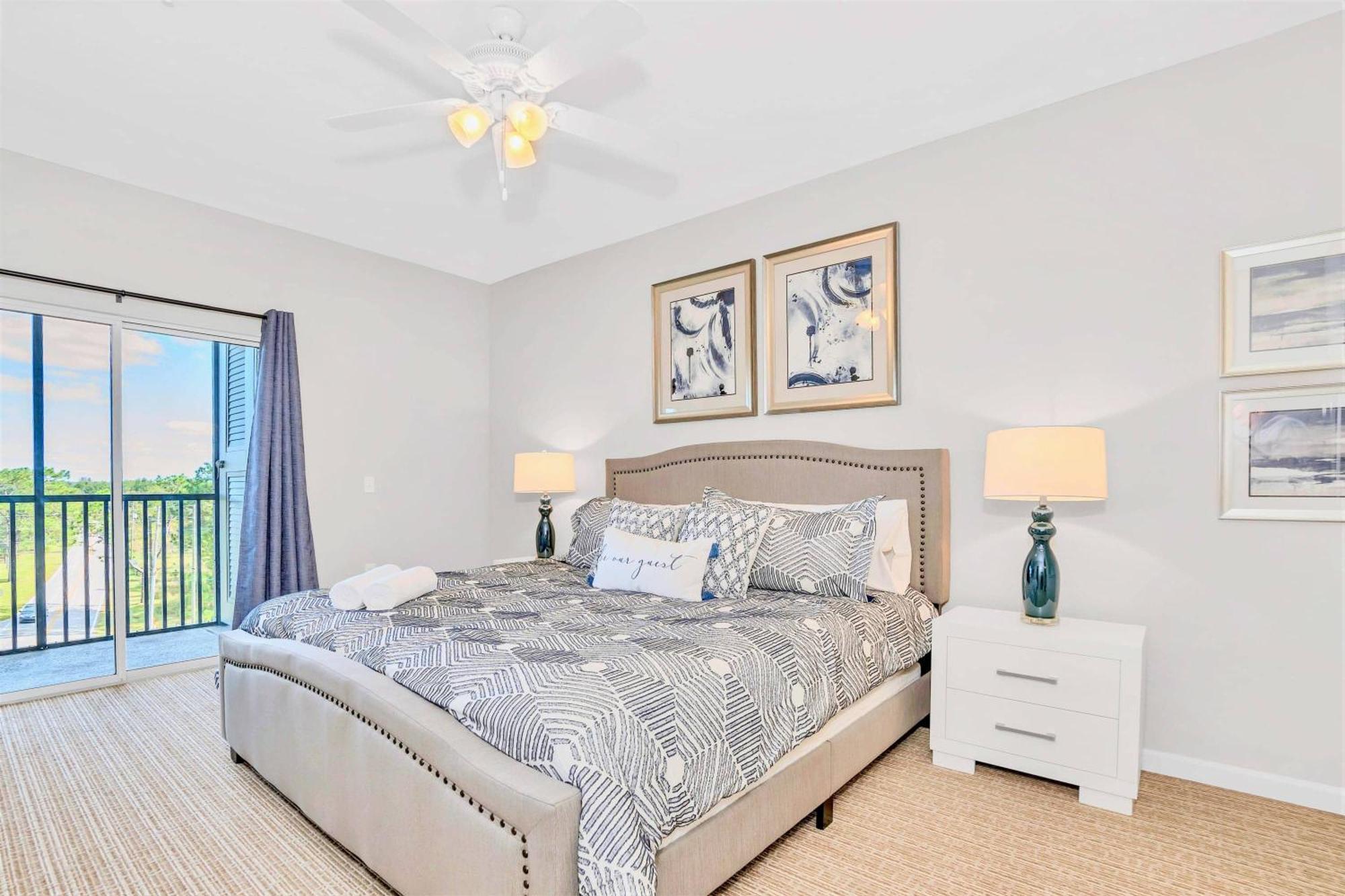 Holiday home Relaxing 3br Near - Pool And Hot Tub